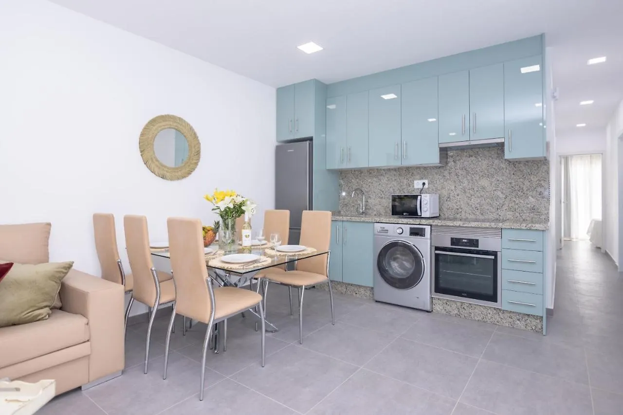 Apartment Family 6 Beachfront Corralejo By Holidays Home 0*,
