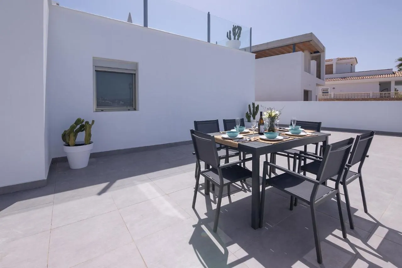 Apartment Family 6 Beachfront Corralejo By Holidays Home 0*,  ספרד