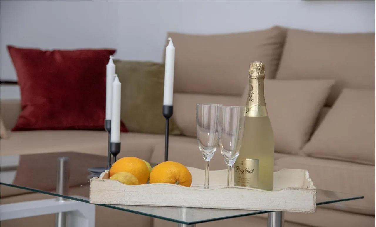 Apartment Family 6 Beachfront Corralejo By Holidays Home ספרד